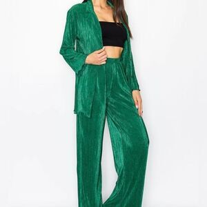 MONACO Suit Women Green 2 Pieces Shirt and pants set Sz L very comfortable NEW